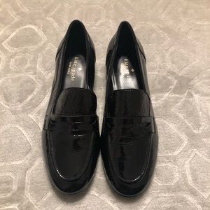 Kate Spade Black Flats (Size 6)